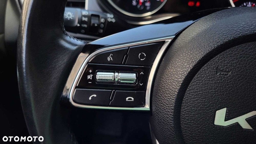 Kia XCeed 1.5 T-GDI M - 17