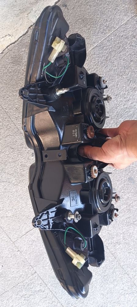 Suzuki V-strom 650 1000 Lampa przód reflektor - 4