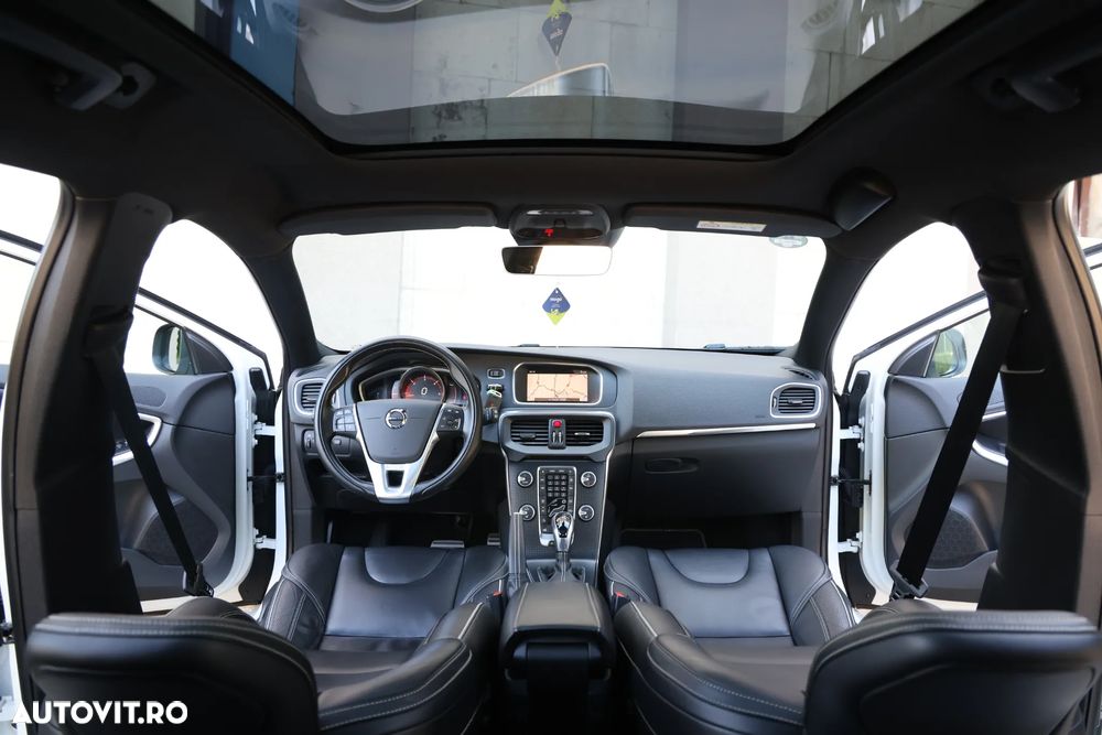Volvo V40 D3 Aut. Kinetic - 12