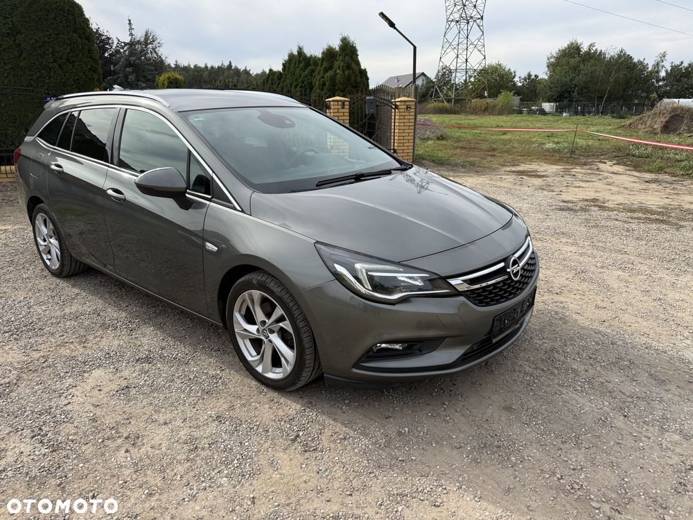 Opel Astra 1.6 CDTI Sport - 2