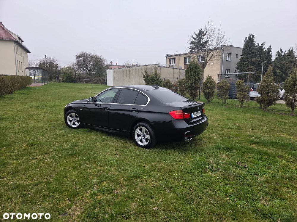 BMW Seria 3 320d Blue Performance Luxury Line - 19
