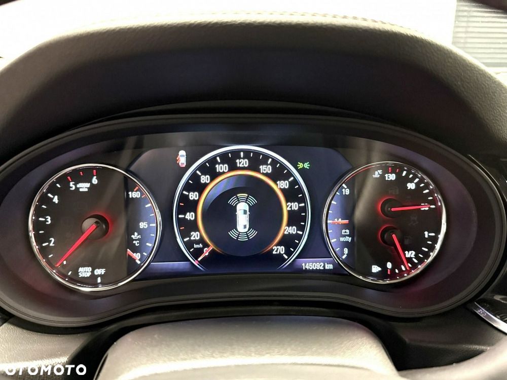 Opel Insignia - 24