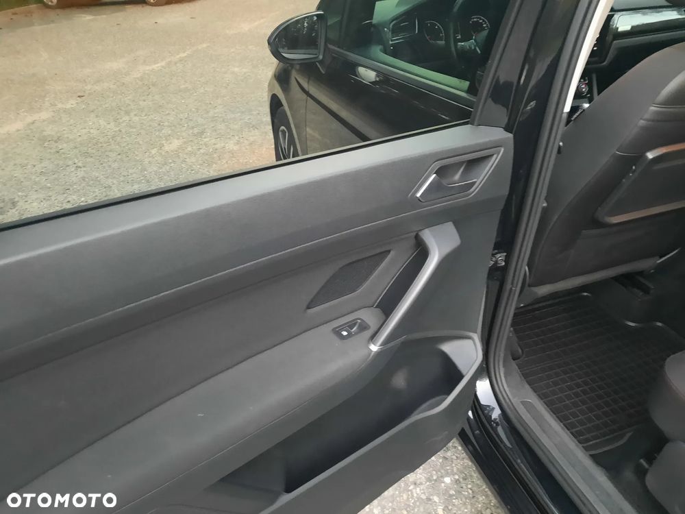 Volkswagen Touran 2.0 TDI SCR (BlueMotion Technology) DSG SOUND - 24