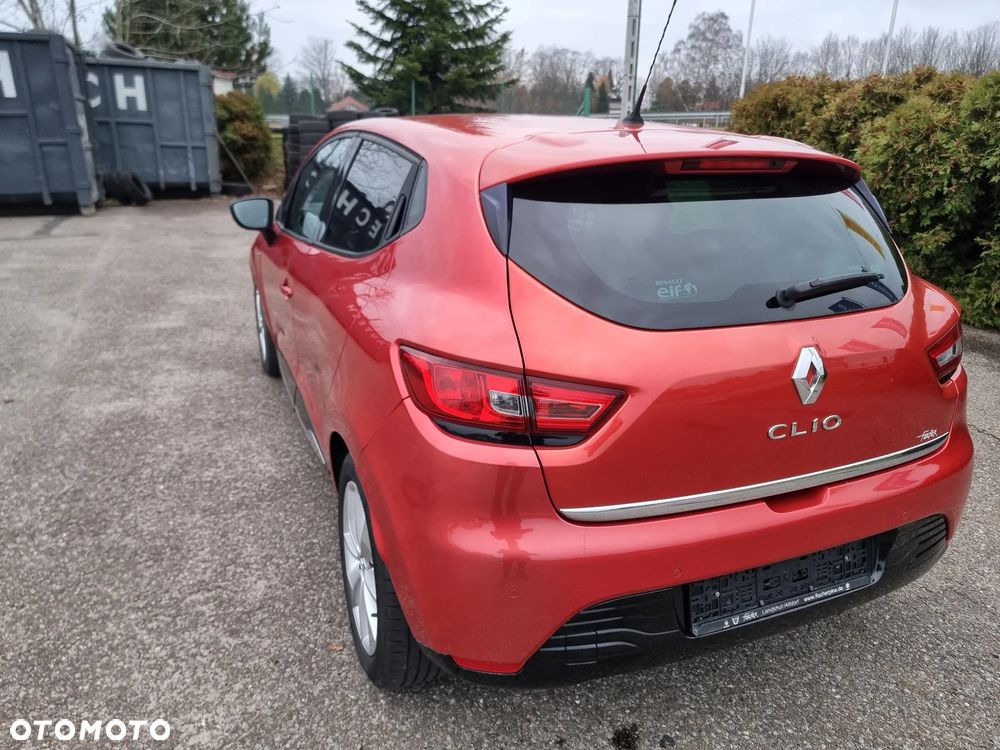 Renault Clio 1.2 16V Limited EU6 - 7