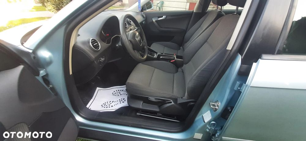Audi A3 Sportback - 25