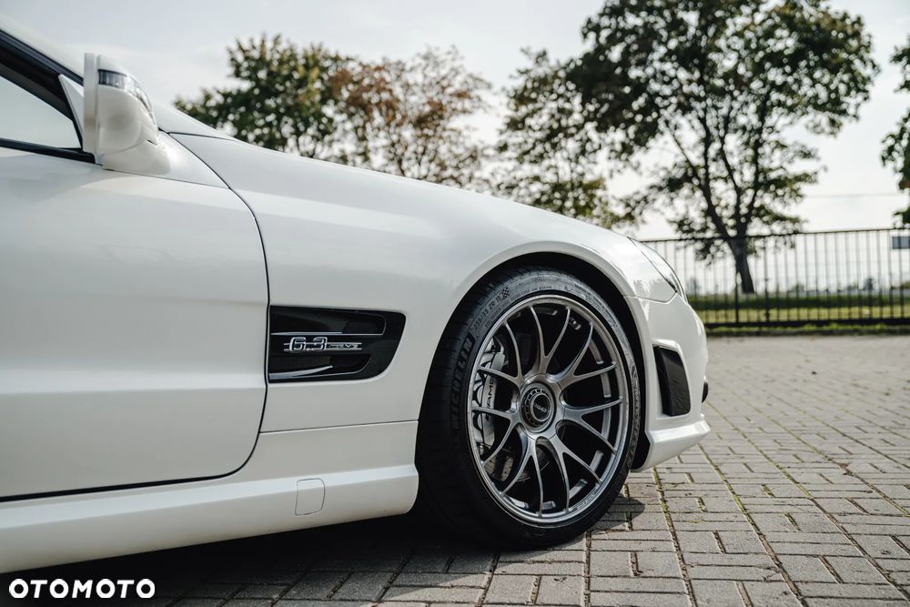 Mercedes-Benz SL - 26