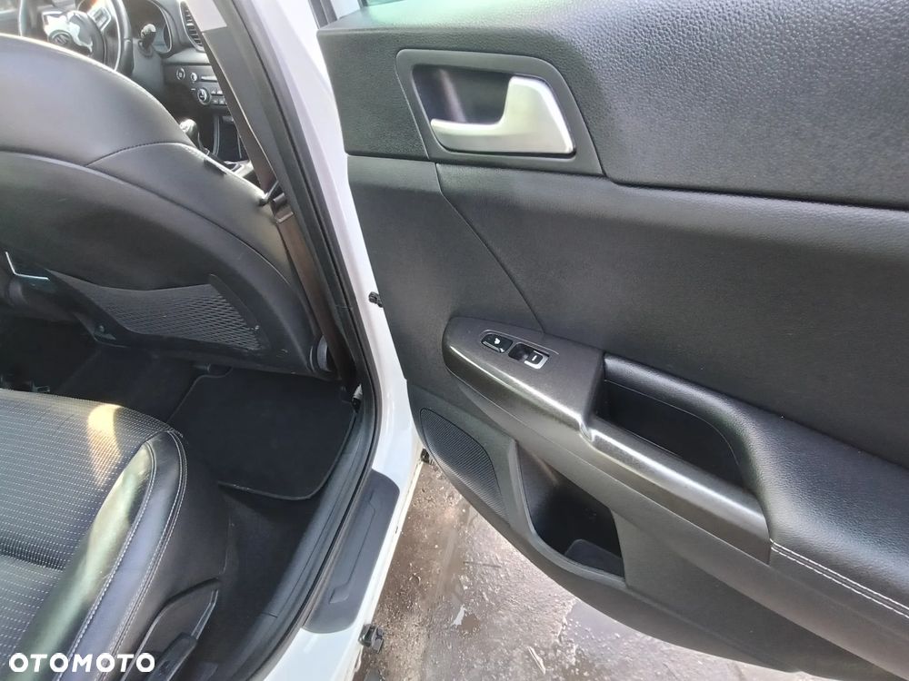 Kia Sportage 2.0 CRDI L - 9