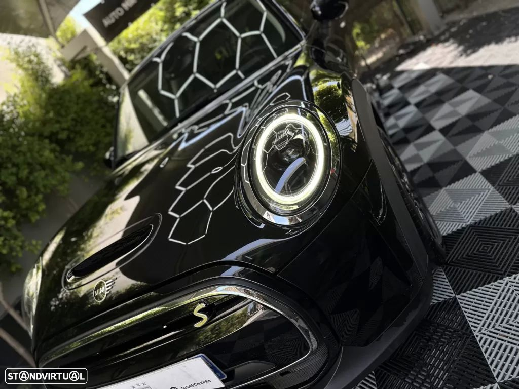 MINI 3 Portas Cooper SE Camden Edition - 11