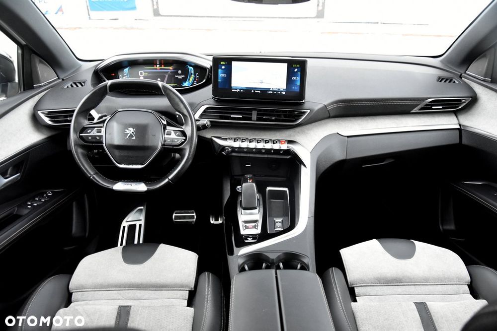 Peugeot 3008 1.6 PureTech HYbrid4 GT Line S&S EAT8 - 34
