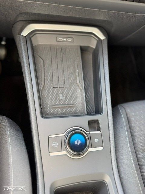 VW T-Roc 1.5 eTSI Life DSG - 13