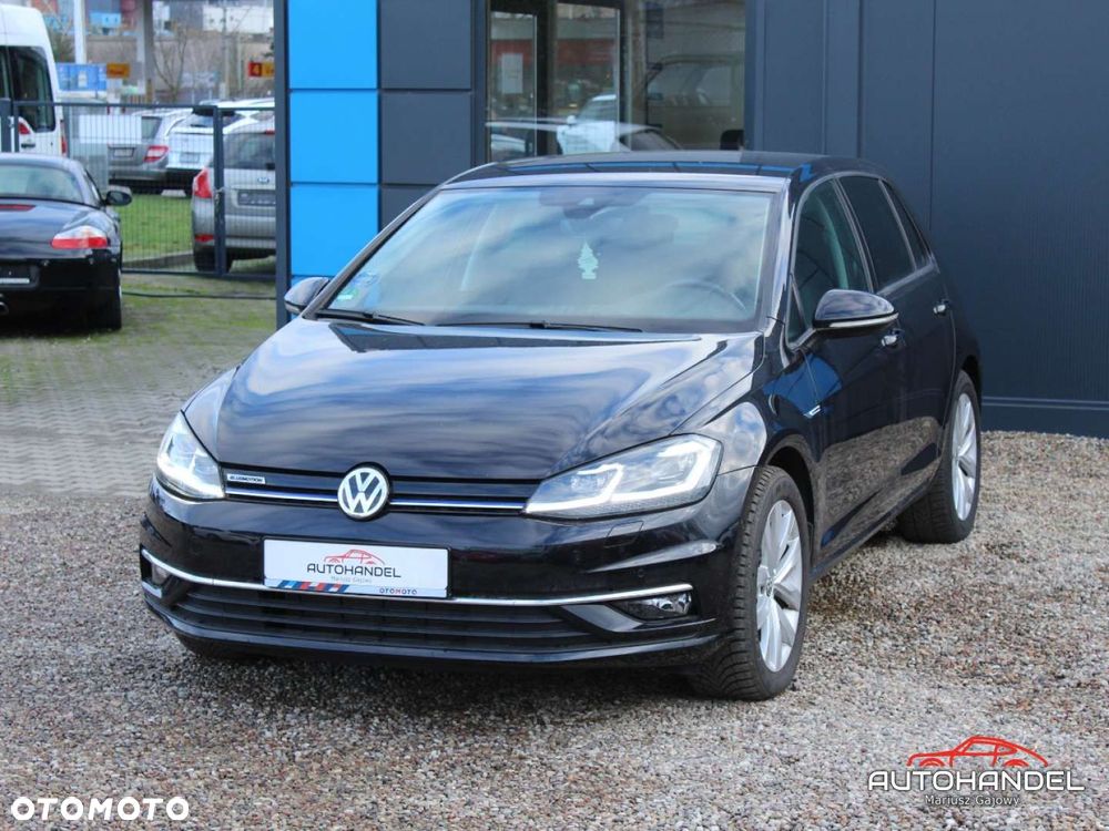 Volkswagen Golf - 3