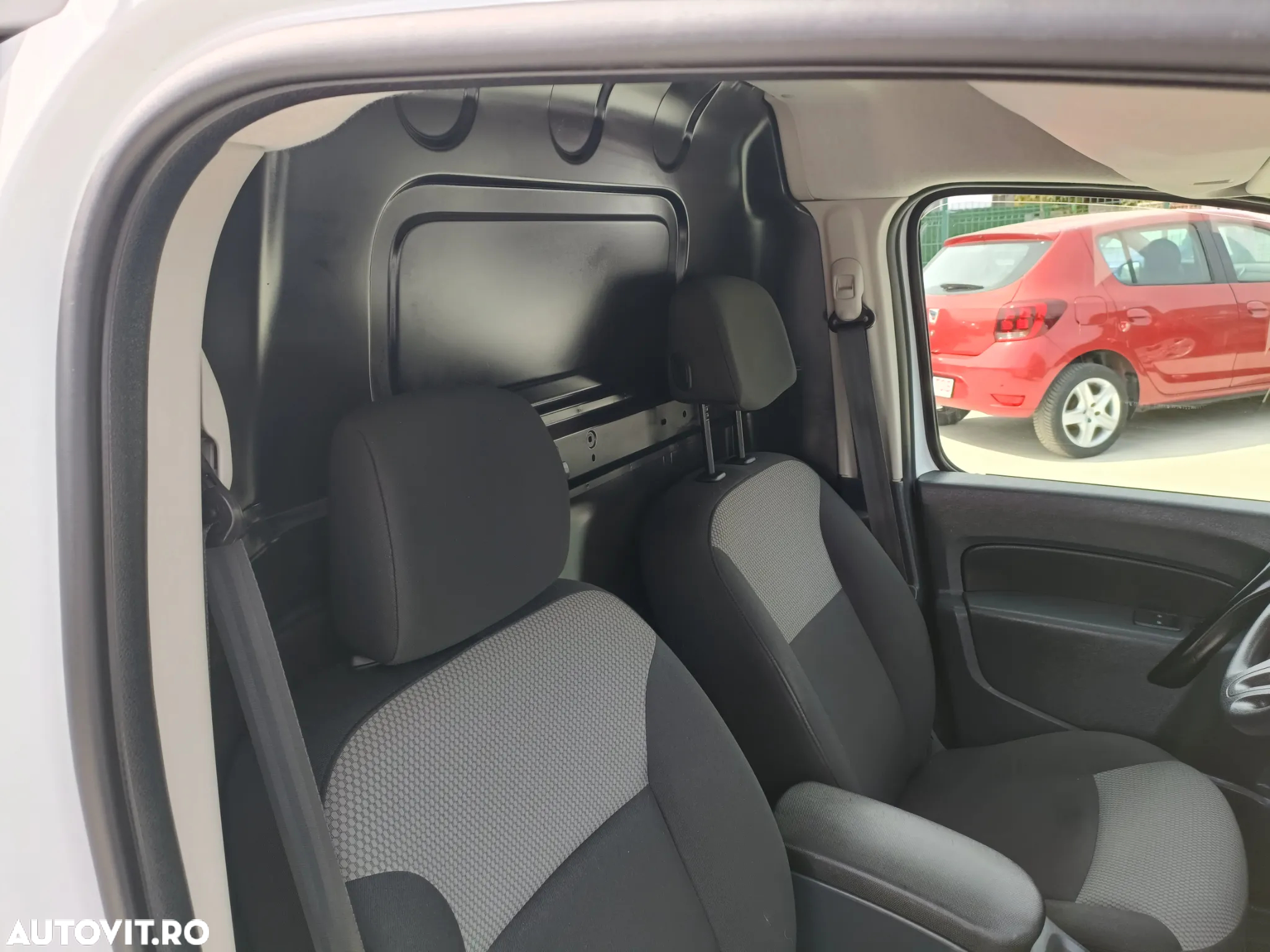 Renault Kangoo BLUE dCi 95 EDITION ONE - 11