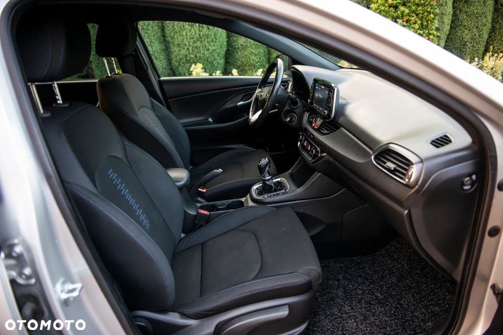 Hyundai i30 1.4 T-GDI YES - 37