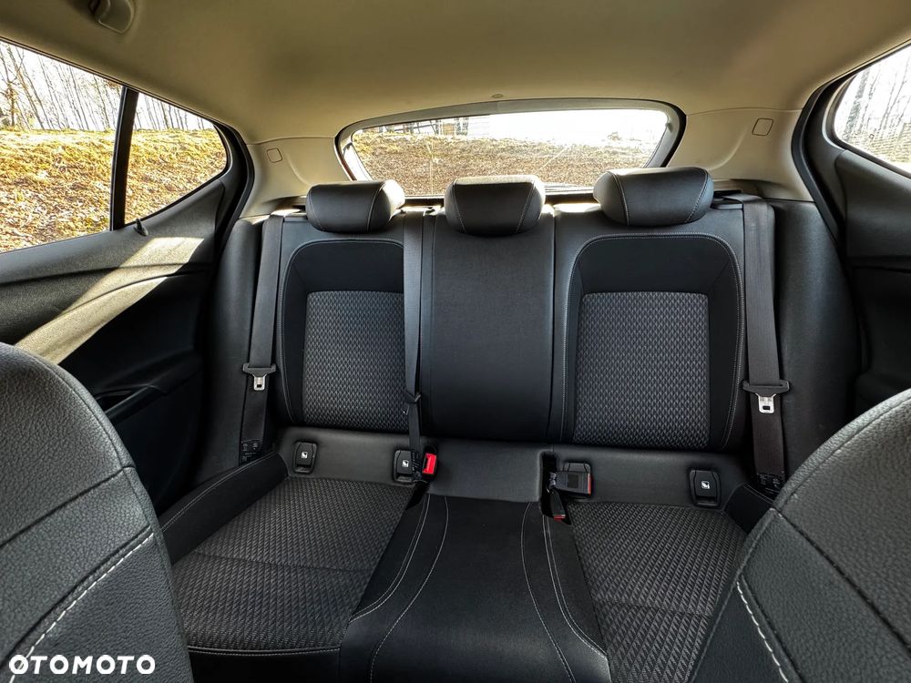 Opel Astra 1.4 T Dynamic - 12