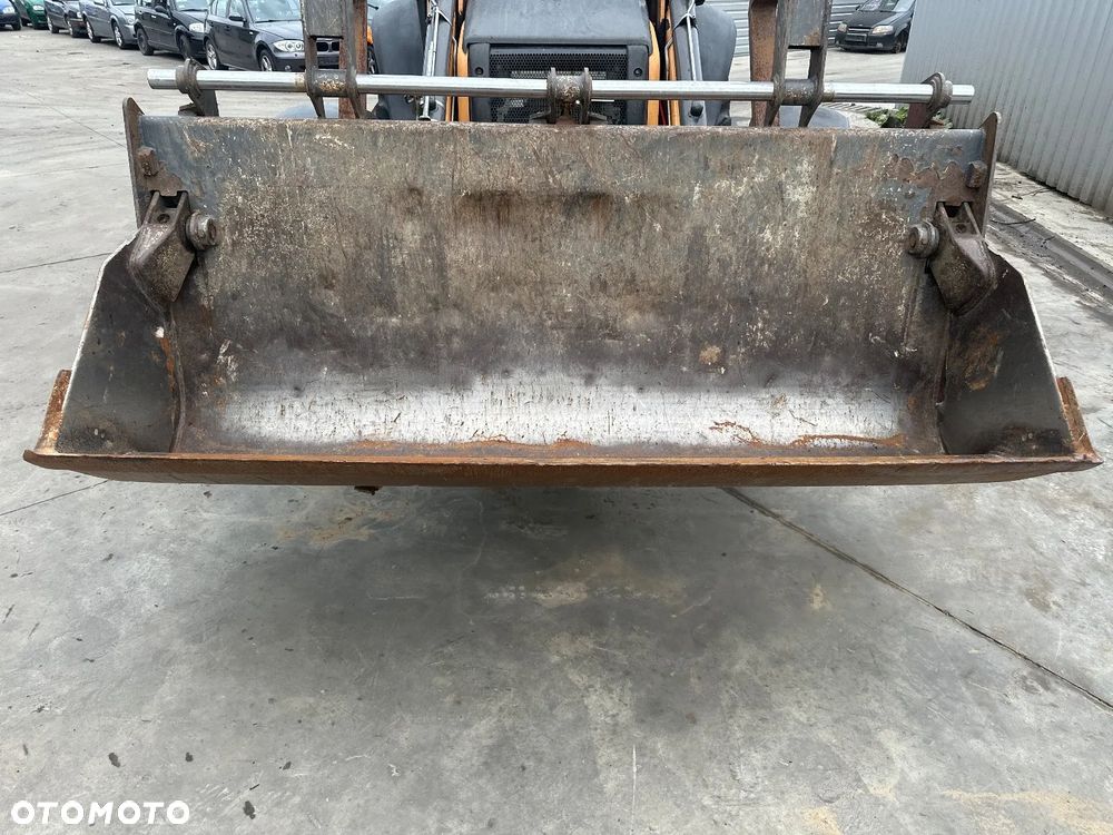 Case 590ST - 21