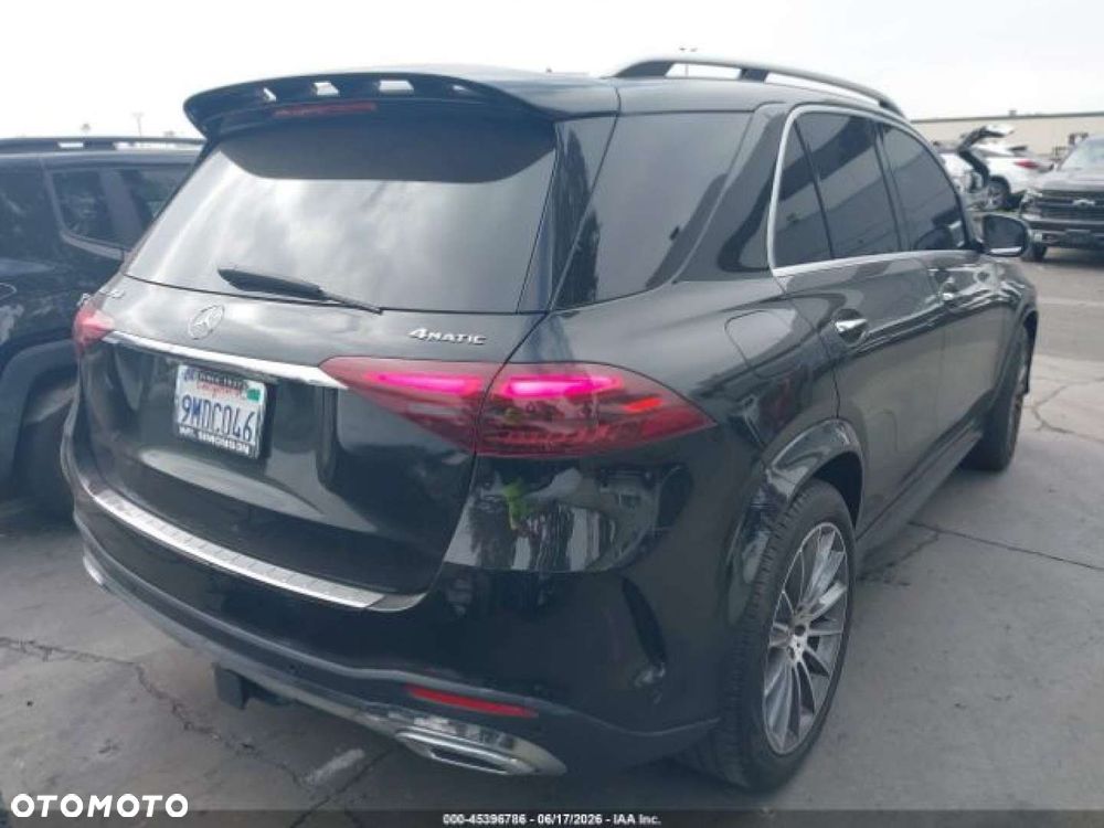 Mercedes-Benz GLE - 10