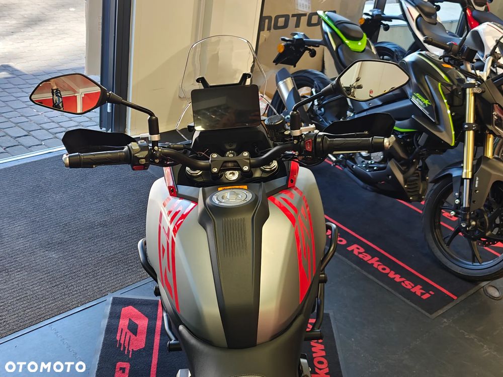 QJMOTOR SRT 600SX - 7