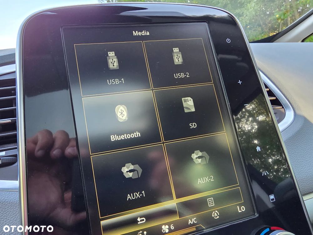 Renault Espace Energy TCe 200 EDC Intens - 23