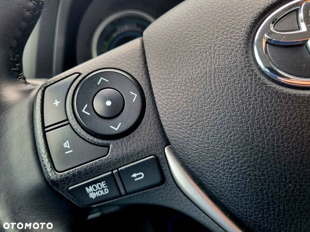 Toyota Auris Hybrid 135 Comfort - 16