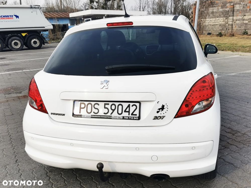 Peugeot 207 - 4