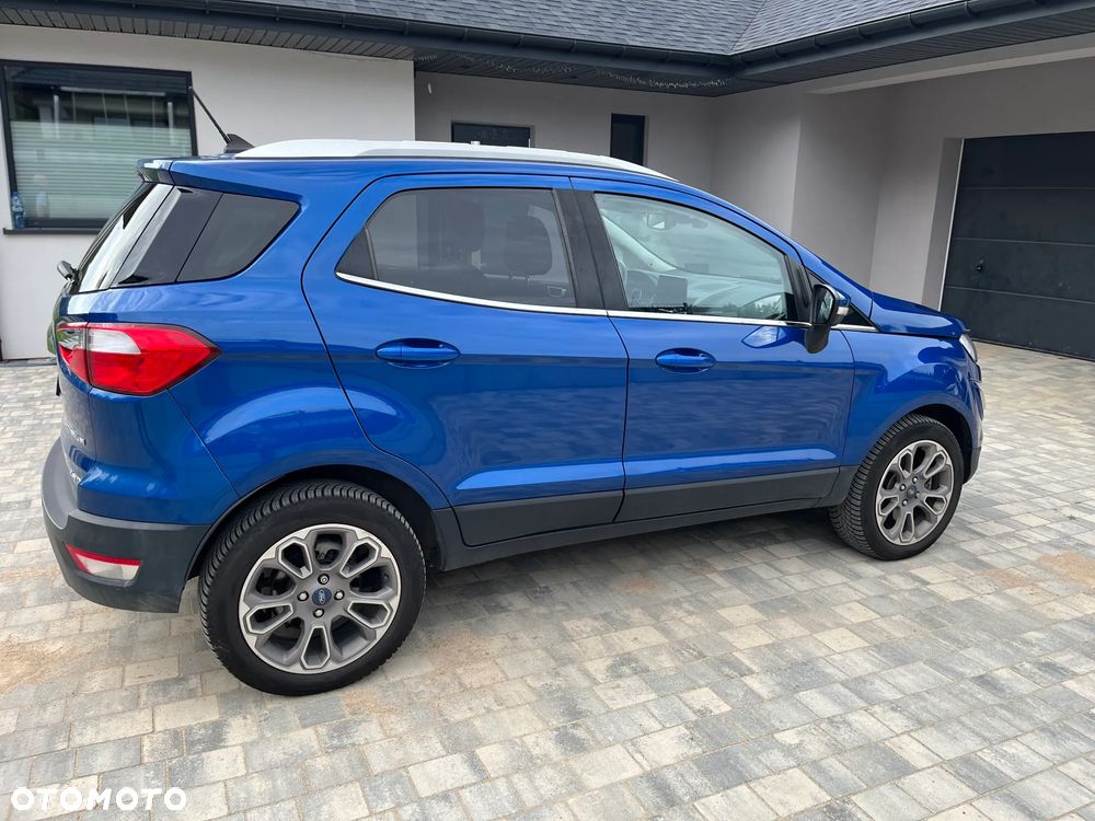 Ford EcoSport - 4