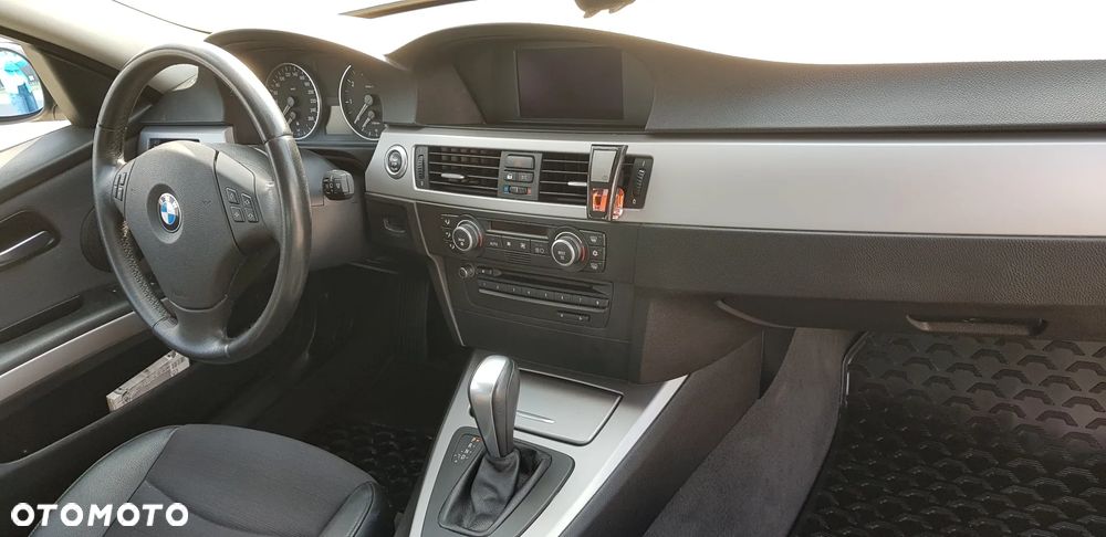 BMW Seria 3 - 11