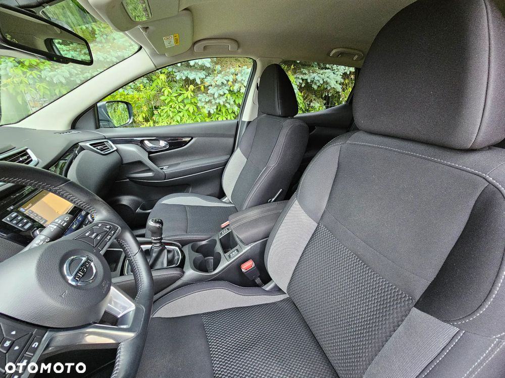 Nissan Qashqai 1.2 DIG-T N-Vision - 20