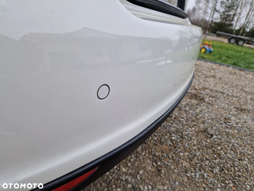 Volkswagen Golf 1.9 TDI United - 18