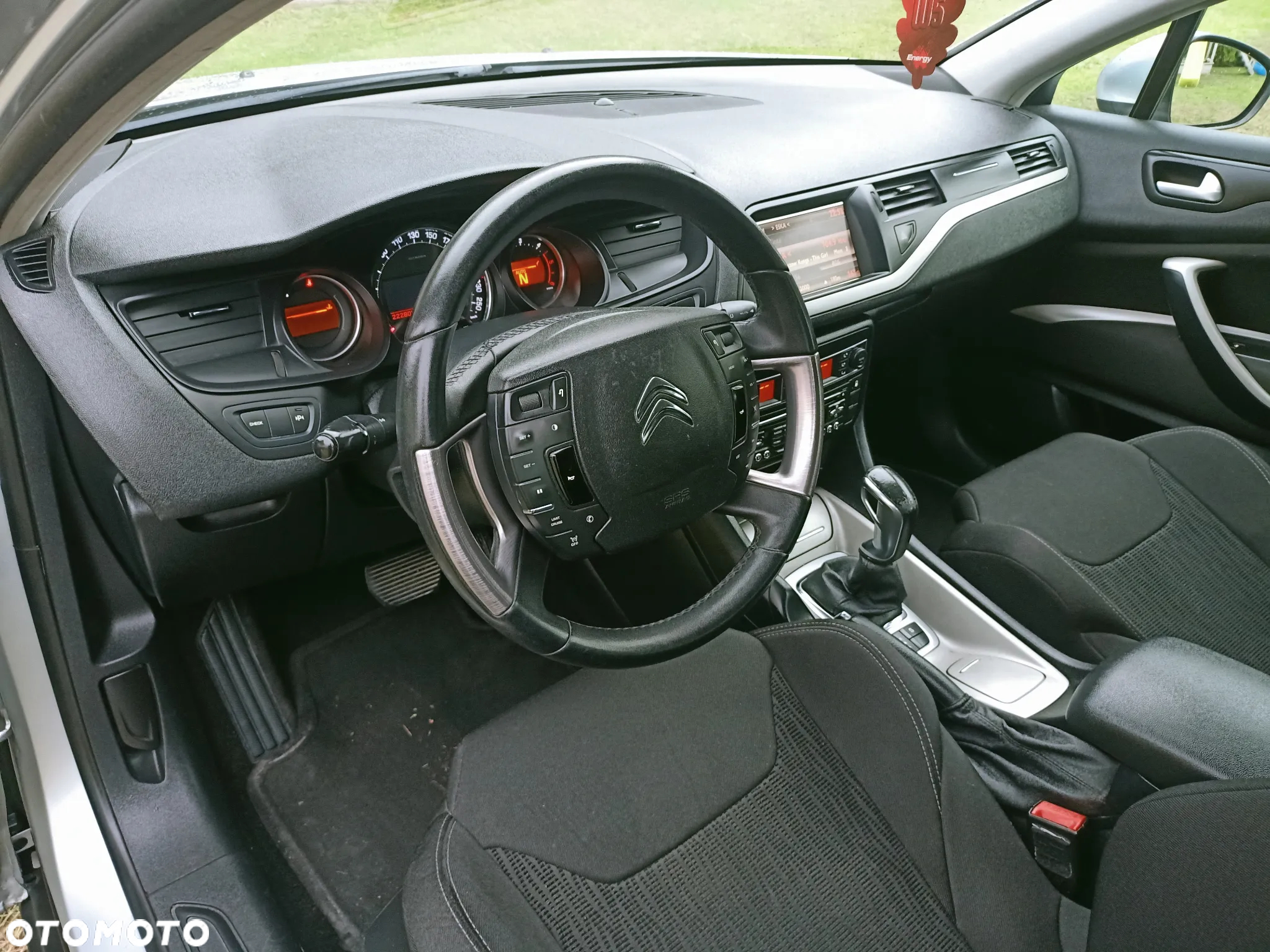 Citroën C5 Tourer e-HDi 115 EGS6 FAP Tendance - 10