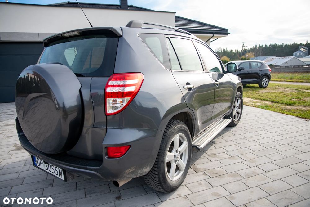 Toyota RAV4 2.0 VVT-i Sol 4x2 - 4