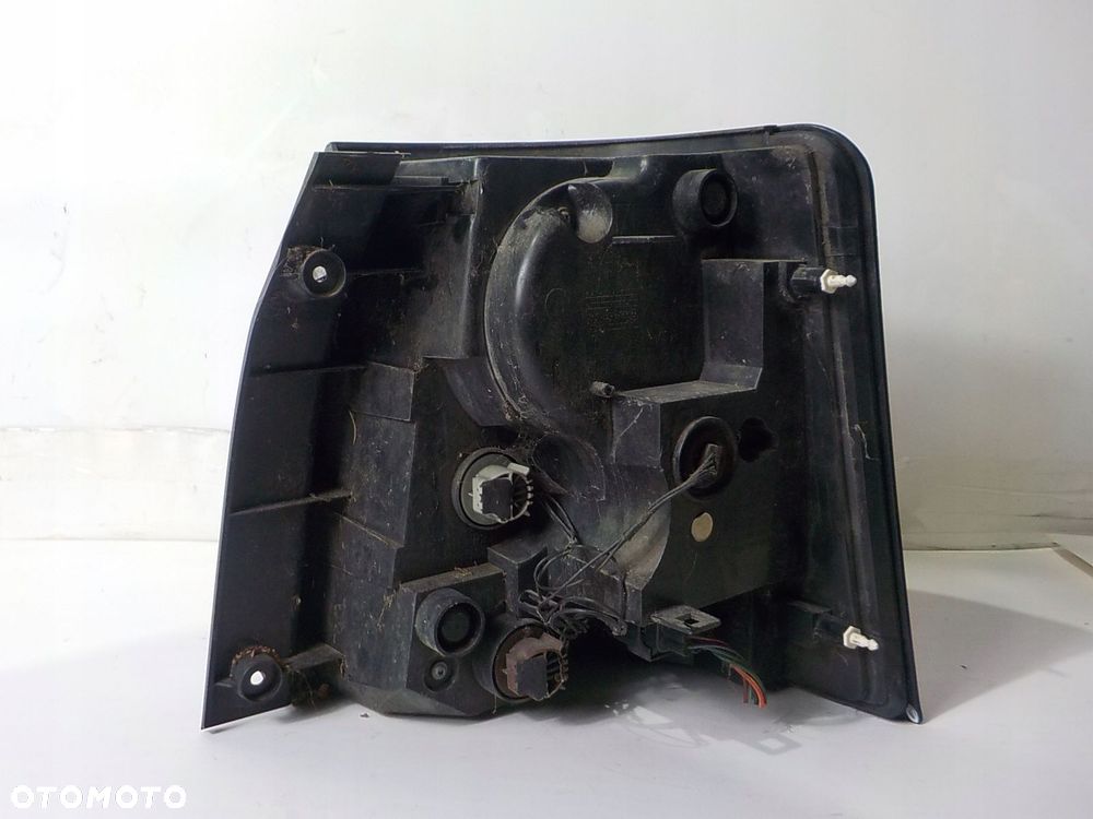 RANGE ROVER SPORT I L320 LIFT LAMPA LEWA TYLNA LEWY TYŁ - 4