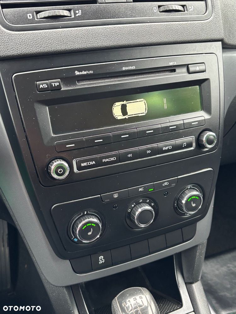 Skoda Yeti 2.0 TDI DPF 4x2 Elegance - 37