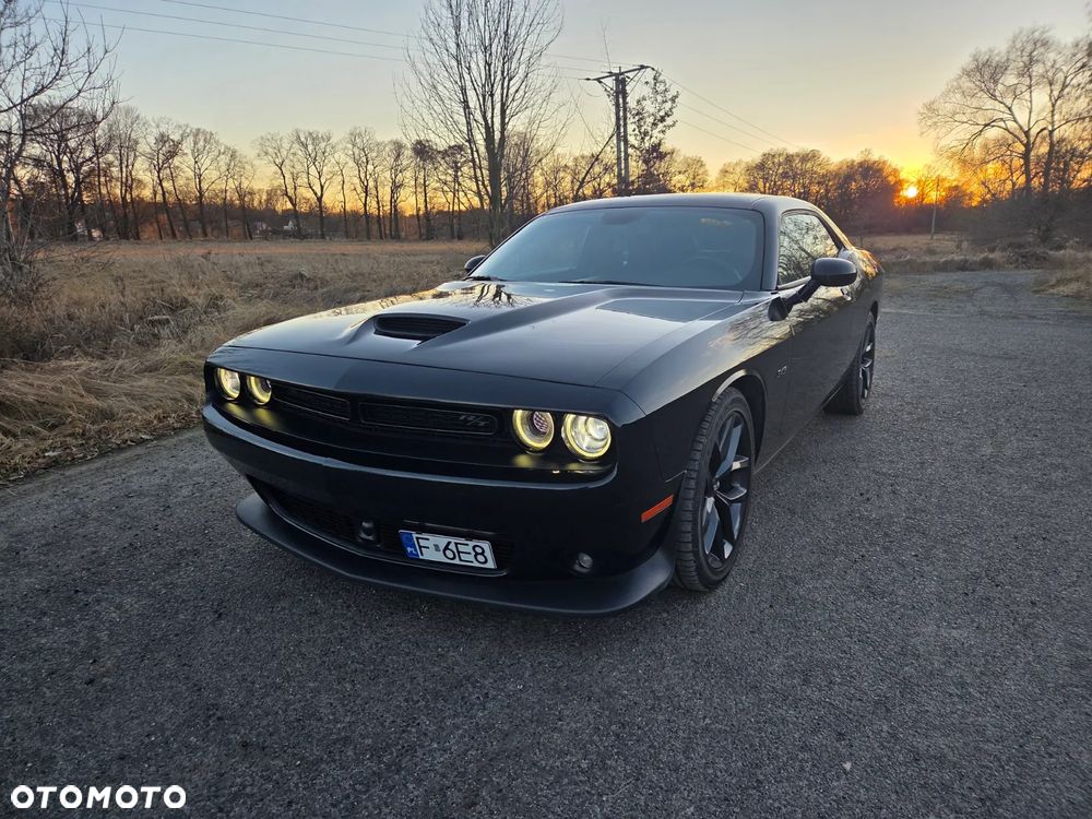 Dodge Challenger 5.7 R/T - 1