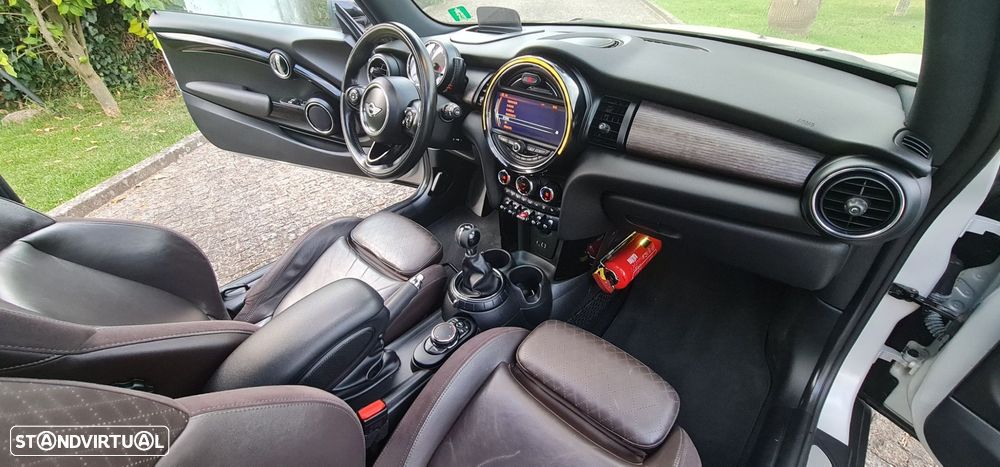 MINI 3 Portas Cooper D - 14