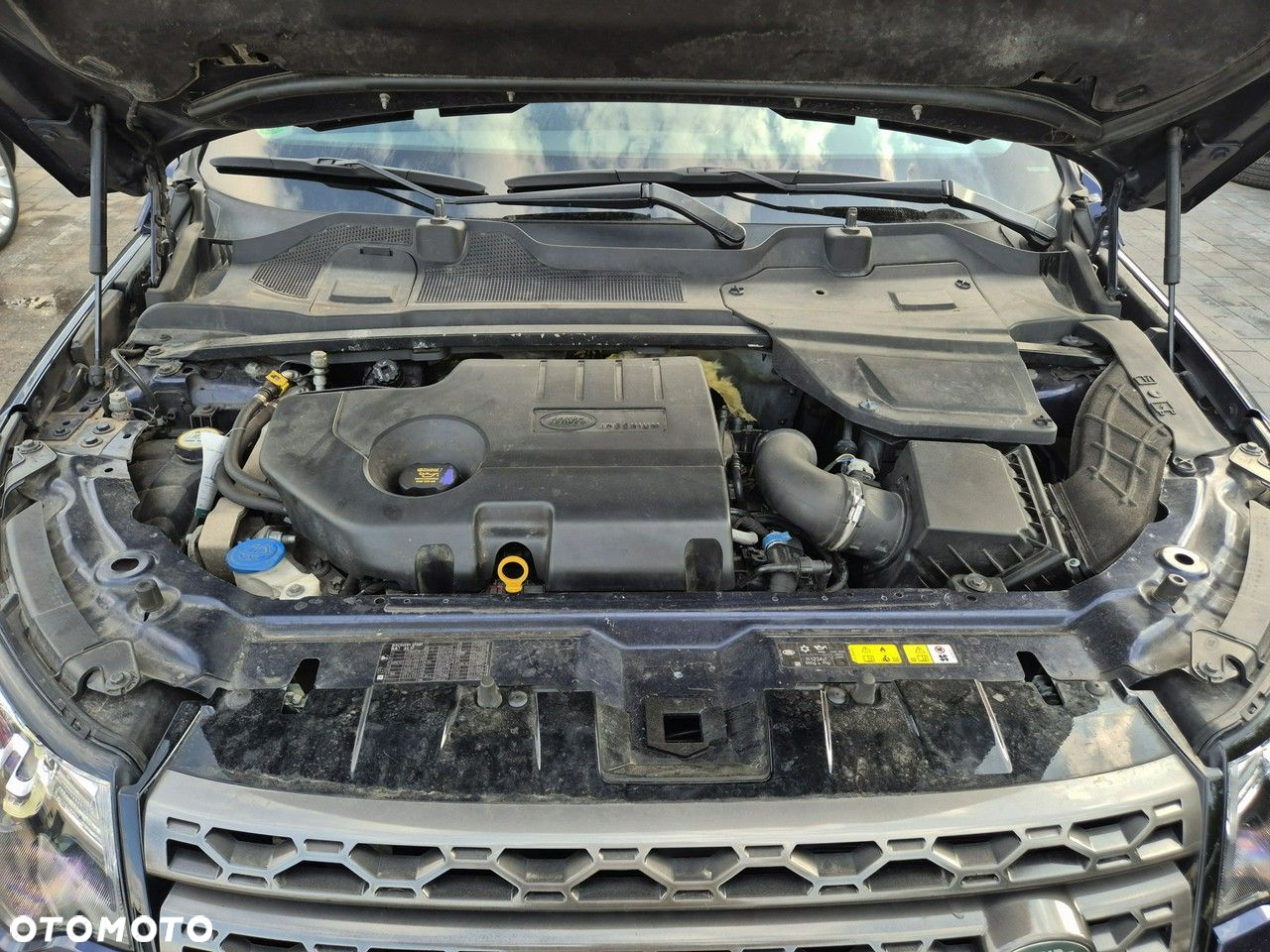 Land Rover Discovery Sport 2.0 TD4 HSE Luxury - 9
