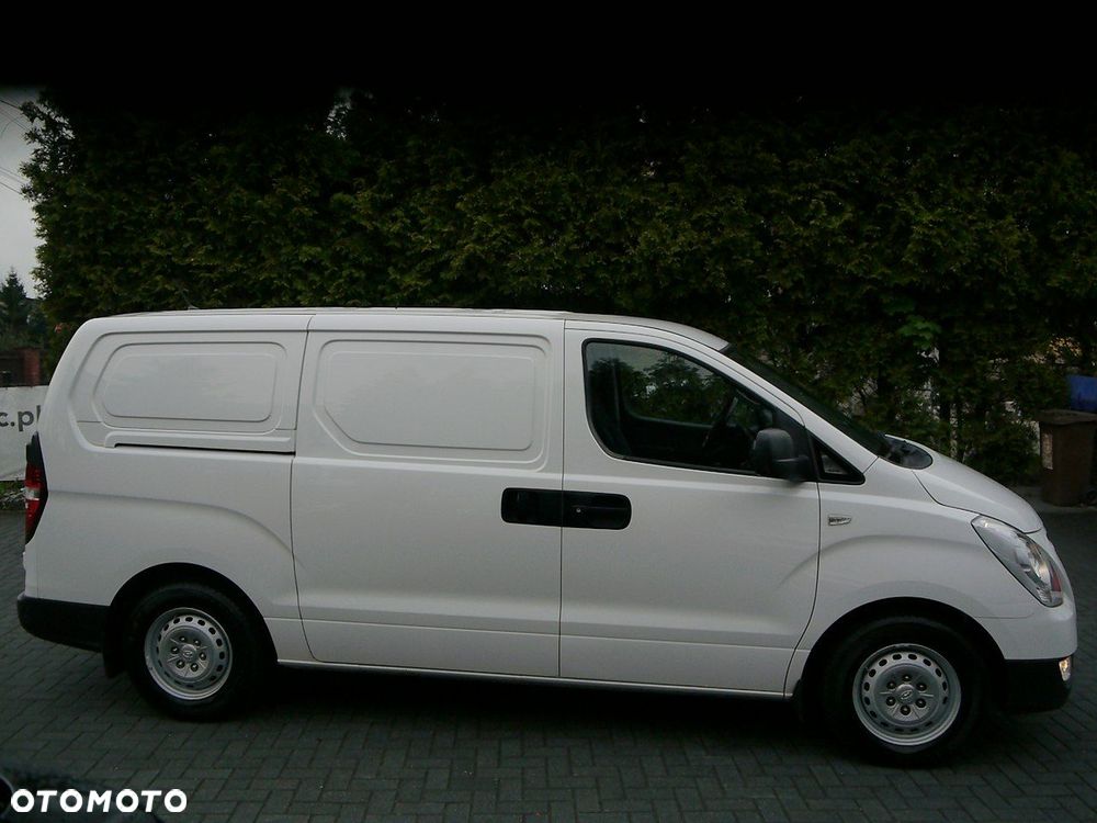 Hyundai H-1 - 10