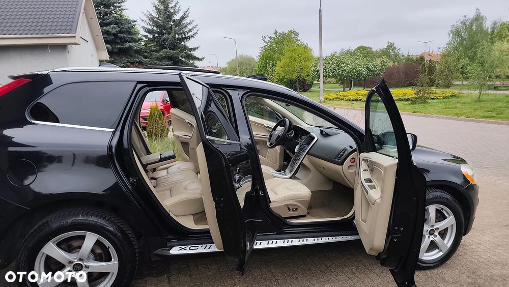 Volvo XC 60 T6 AWD RDesign - 21