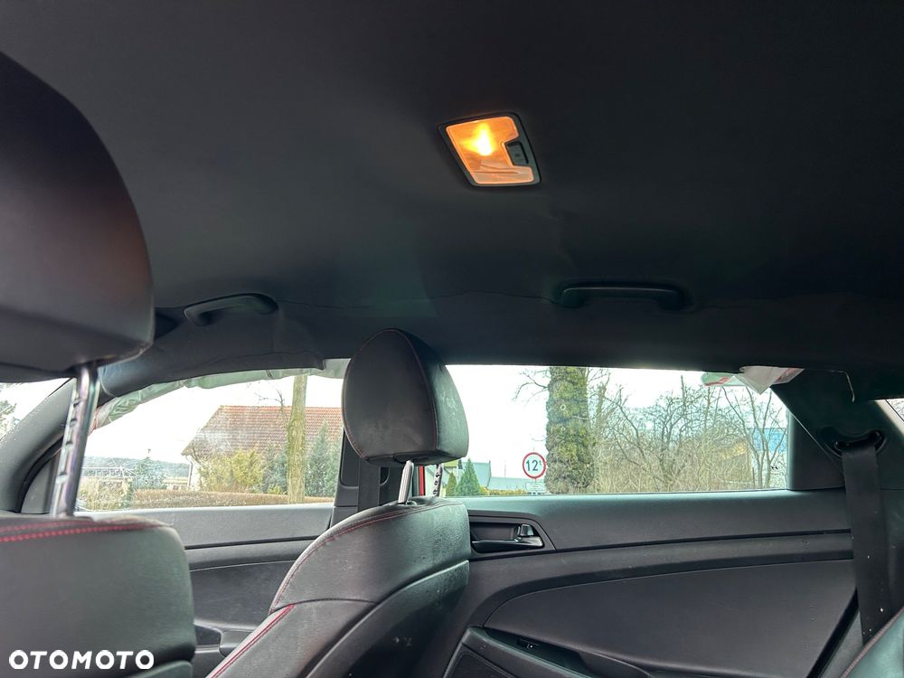 Hyundai Tucson - 13