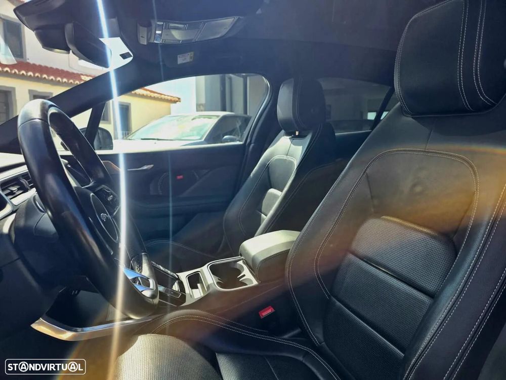 Jaguar I-Pace EV400 R-Dynamic SE AWD - 26