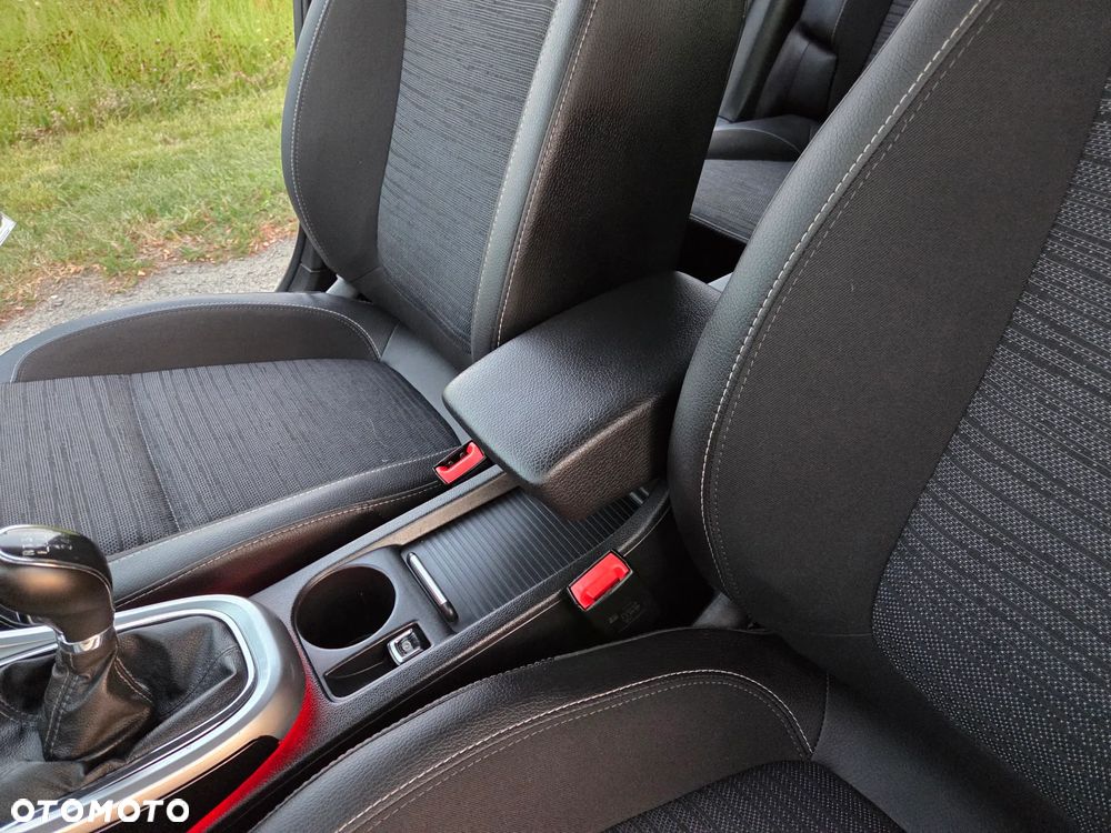 Opel Astra 1.4 Turbo Style - 16