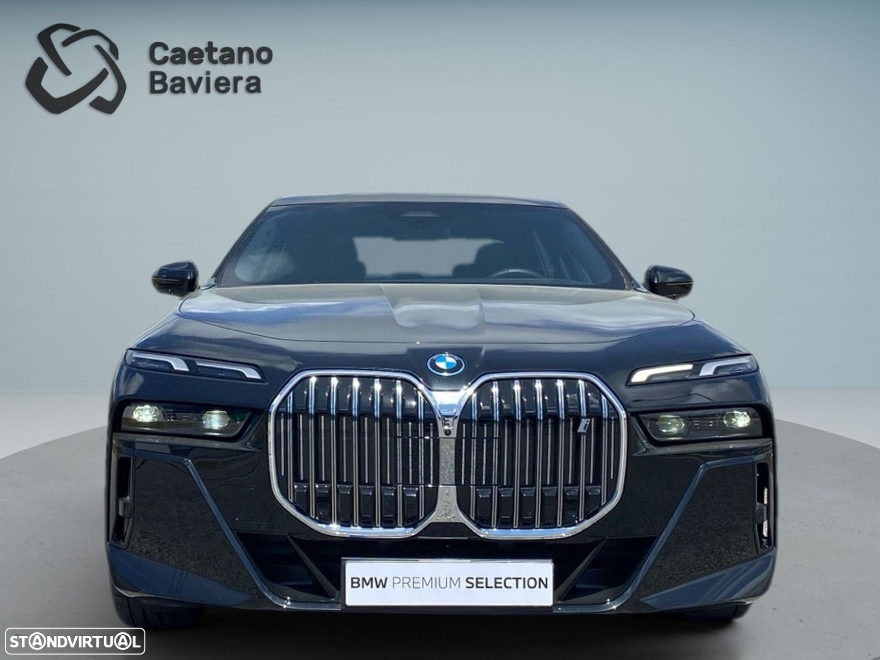 BMW i7 eDrive50 Pack Desportivo M - 26