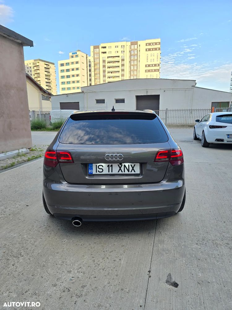 Audi A3 2.0 TDI Attraction - 2