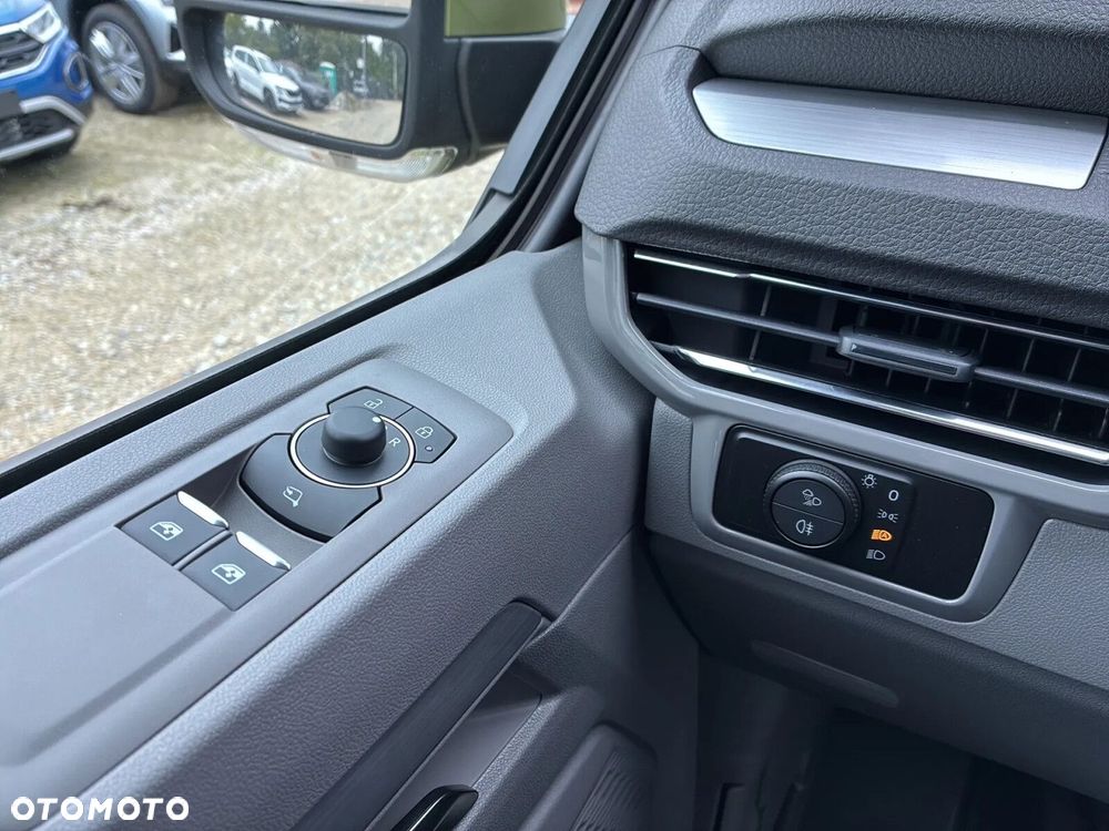 Volkswagen Caravelle 2.0 TDI L2 PanAmericana - 18