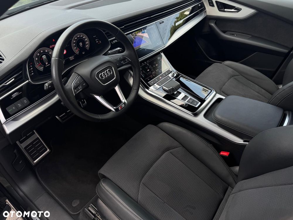 Audi Q8 - 14