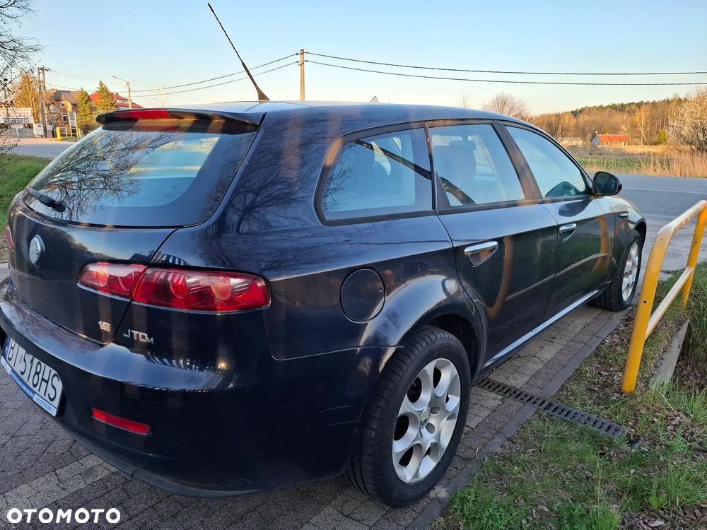 Alfa Romeo 159 - 4