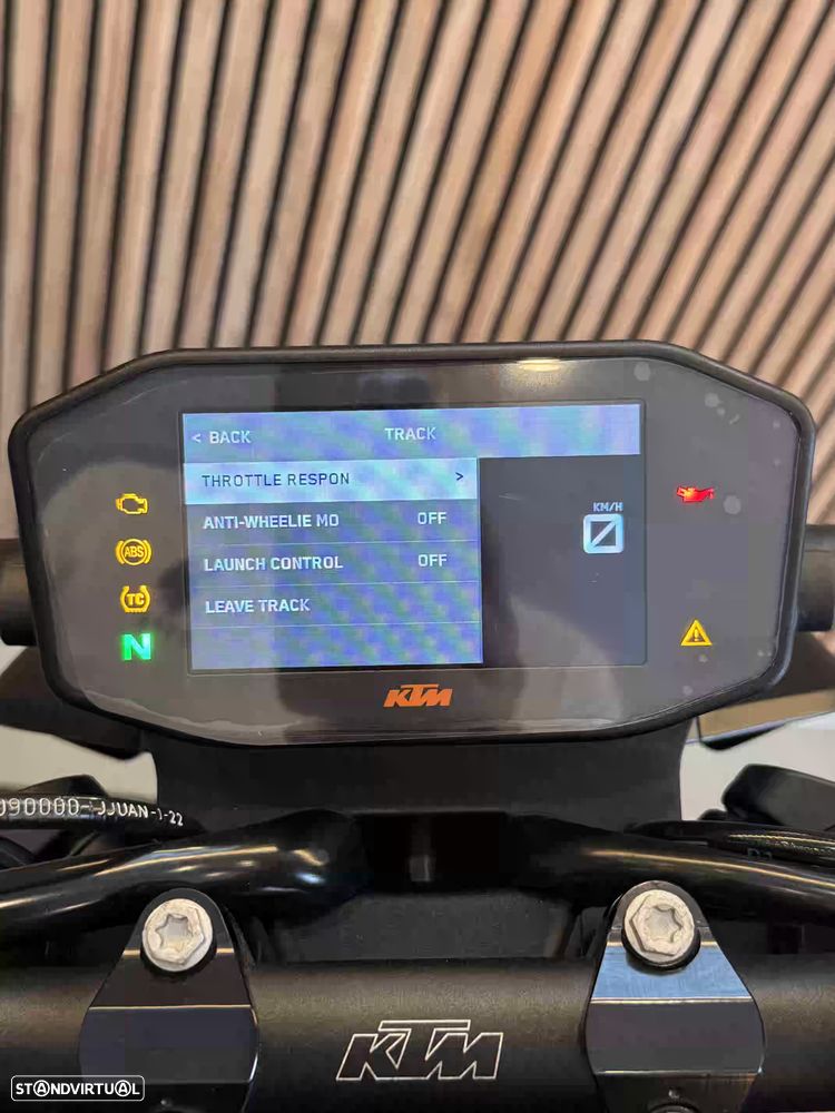 KTM Duke 890 - 15