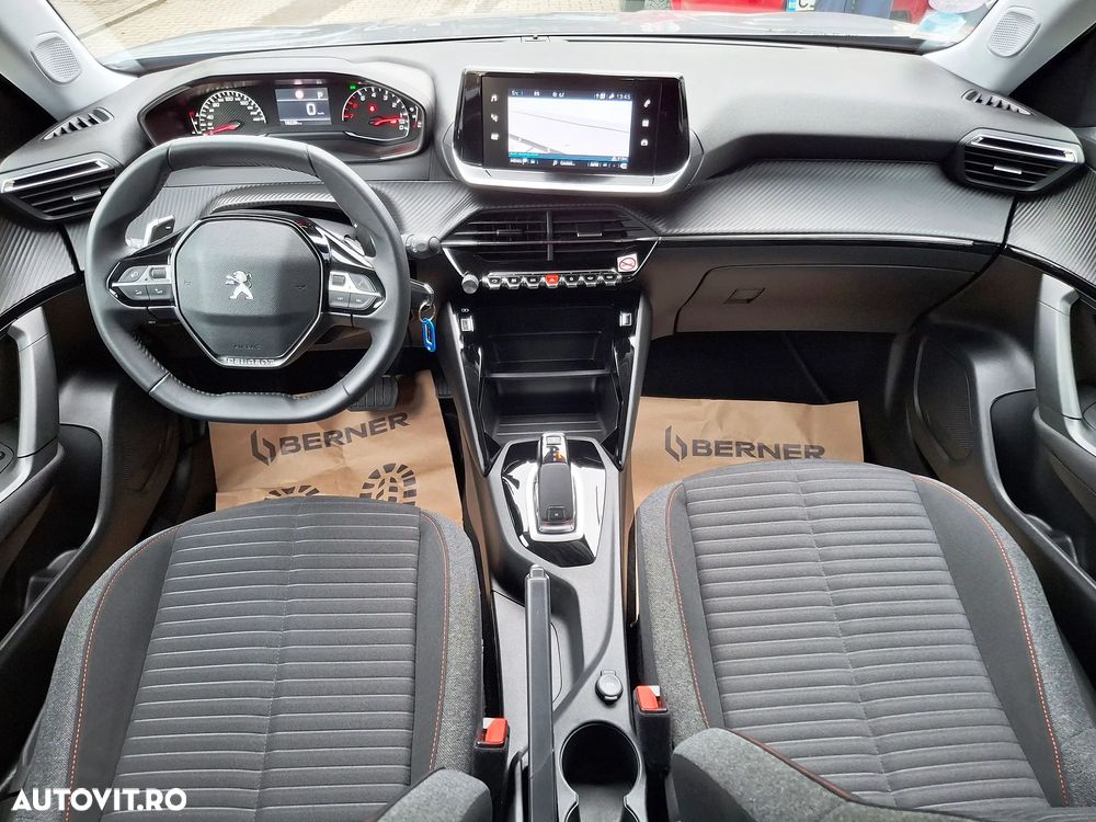 Peugeot 2008 PureTech 130 EAT8 Active Pack - 7