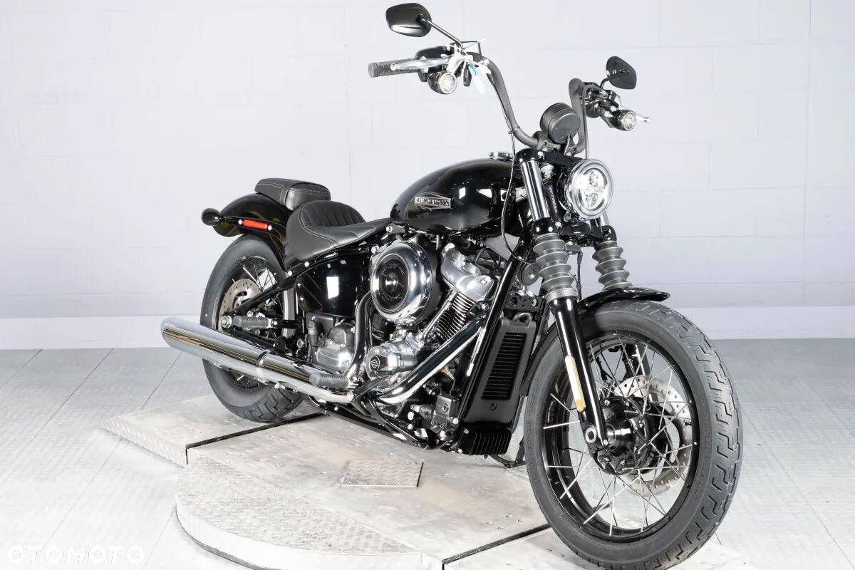 Harley-Davidson Softail - 1