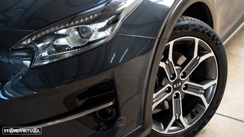 Kia XCeed 1.0 T-GDI Tech - 3