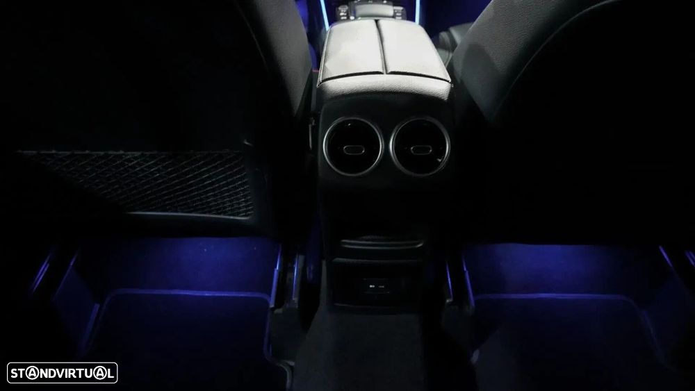 Mercedes-Benz GLA 200 d 8G-DCT Progressive Advanced - 46